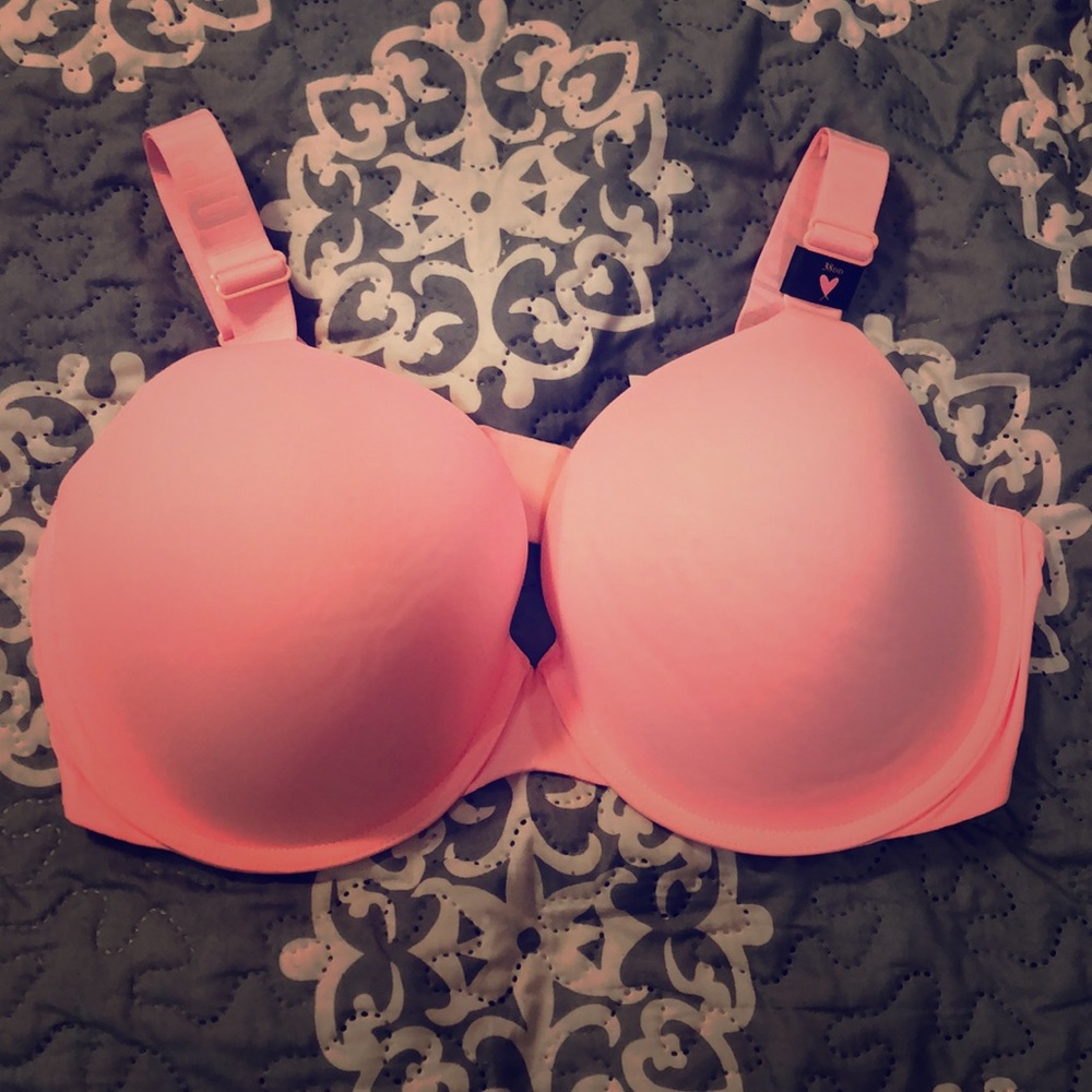 Brand New Victoria Secret Bra 38DD